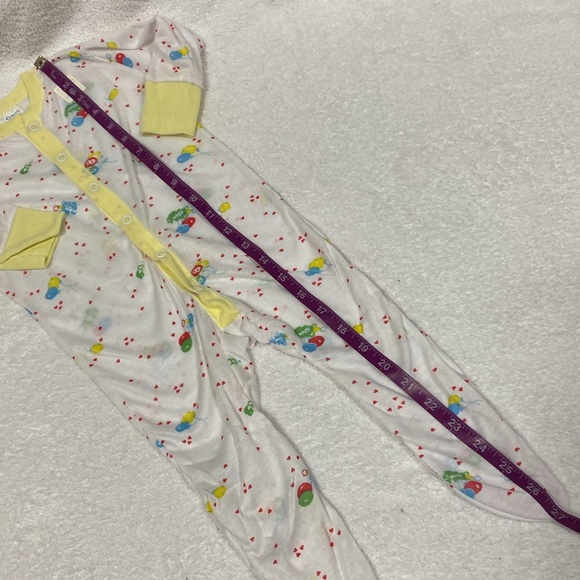 NWT vintage curity unisex, gender neutral, bears, balloons ands hearts 12/18m - Picture 4 of 7